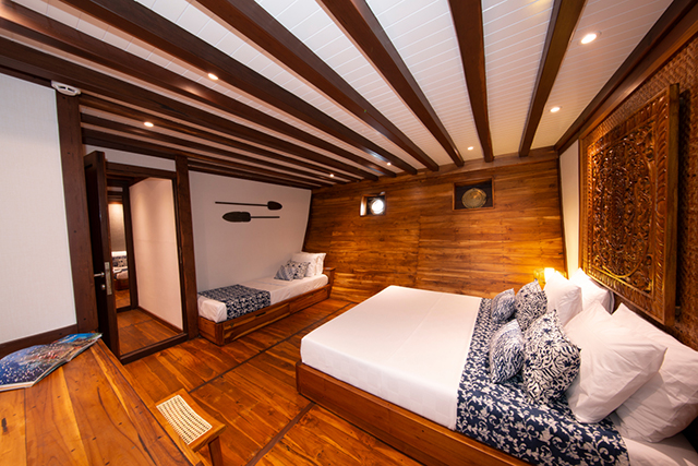 Deluxe Cabin - Coralia Dua - Indonesia Liveaboard
