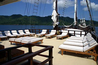 Sundeck - Dewi Nusantara  - Indonesia Liveaboards