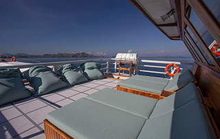 Sun deck - Emperor Harmoni - Indonesia Liveaboard