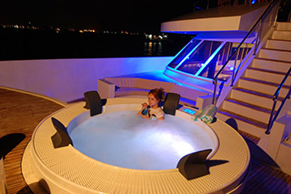 Jacuzzi - MV Emperor Leo - Maldives Liveaboards