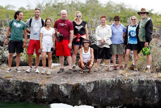 Galapagos Islands Sept 29-Oct 5 2014 Humboldt Explorer & Island land walks on Santa Cruz & Isabella Island Oct 5-11 2014 Trip Report - Dive Discovery