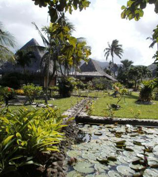 Hawaiki Nui Hotel, Raiatea - Tahiti Dive Resorts  - Dive Discovery Tahiti