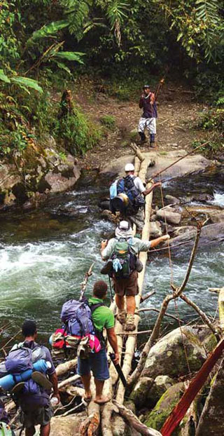 Hiking, PNG Adventures, Papua New Guinea