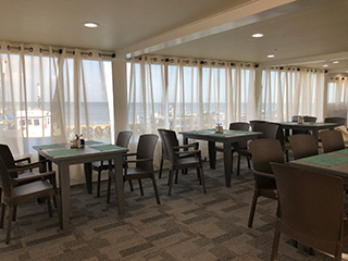 Dining area - Jardines Avalon III - Cuba Liveaboard