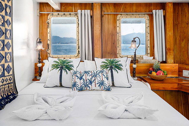 Double bed sea view cabin - MSY Seahorse - Indonesia Liveaboard