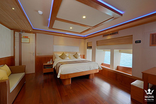 Master Suite - Maldives Blue Force One