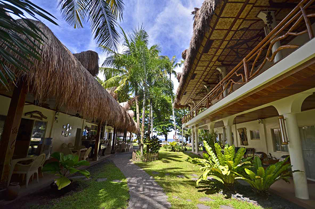 Mike’s Dauin Beach Resort - Philippines Dive Resorts - Dive Discovery Philippines