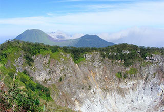 Discover Minahasa Tour - Indonesia Cultural Tours - Dive Discovery Indonesia