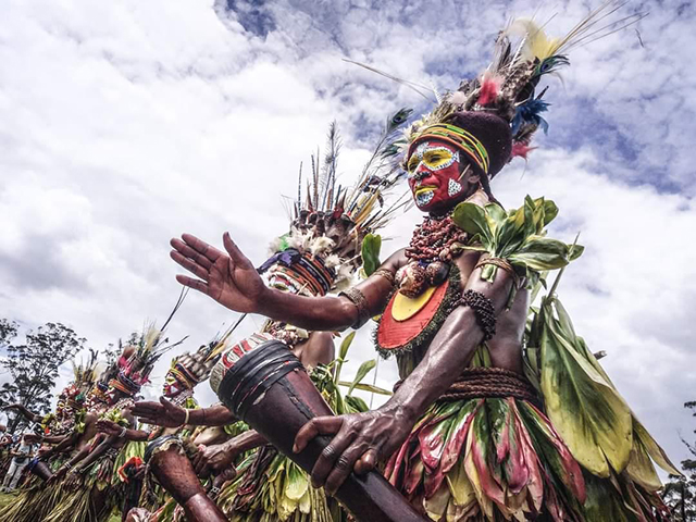 Mt Hagen Women - At the Sipuu-Waa ( Simbu) Cultural Festival