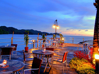 Restaurant - Palau Royal Resort - Palau Dive Resorts