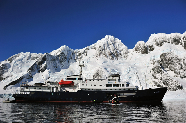 M/V Plancius - Arctic, Antarctica Liveaboards - Dive Discovery