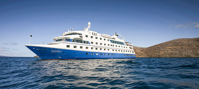 Santa Cruz II - Galapagos Liveaboards - Dive Discovery Galapagos