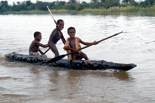 Sepik Spirit - PNG Resorts & Culture Lodges - Dive Discovery PNG