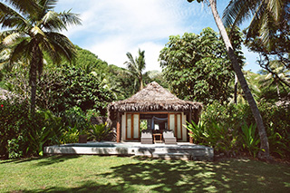 Beachfront Pool Bure - Tokoriki Island Resort - Fiji Dive Resort