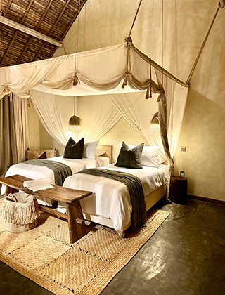 Bedroom - Three Bedroom Beach Pool Villa - Voaara Madagascar - Madagascar Dive Resort