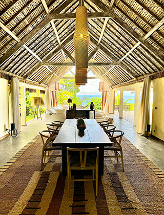 Dinning area - Three Bedroom Beach Pool Villa - Voaara Madagascar - Madagascar Dive Resort