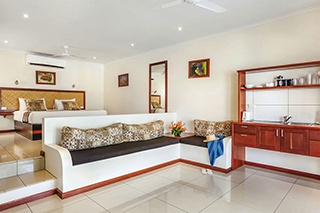 Living area - Luxury Ocean View Villa - Volivoli Beach Resort - Fiji Dive Resort